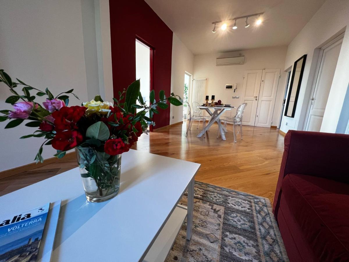 Chic Apt In Villa - Dolcevita Holiday 佛罗伦萨 外观 照片