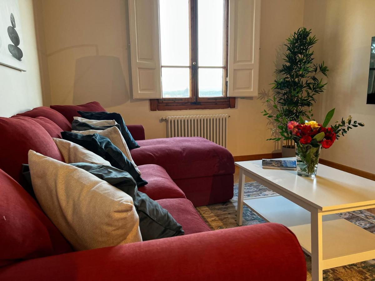 Chic Apt In Villa - Dolcevita Holiday 佛罗伦萨 外观 照片