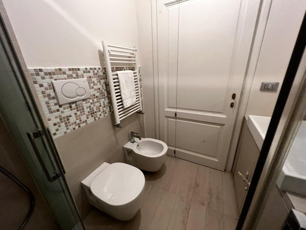 Chic Apt In Villa - Dolcevita Holiday 佛罗伦萨 外观 照片