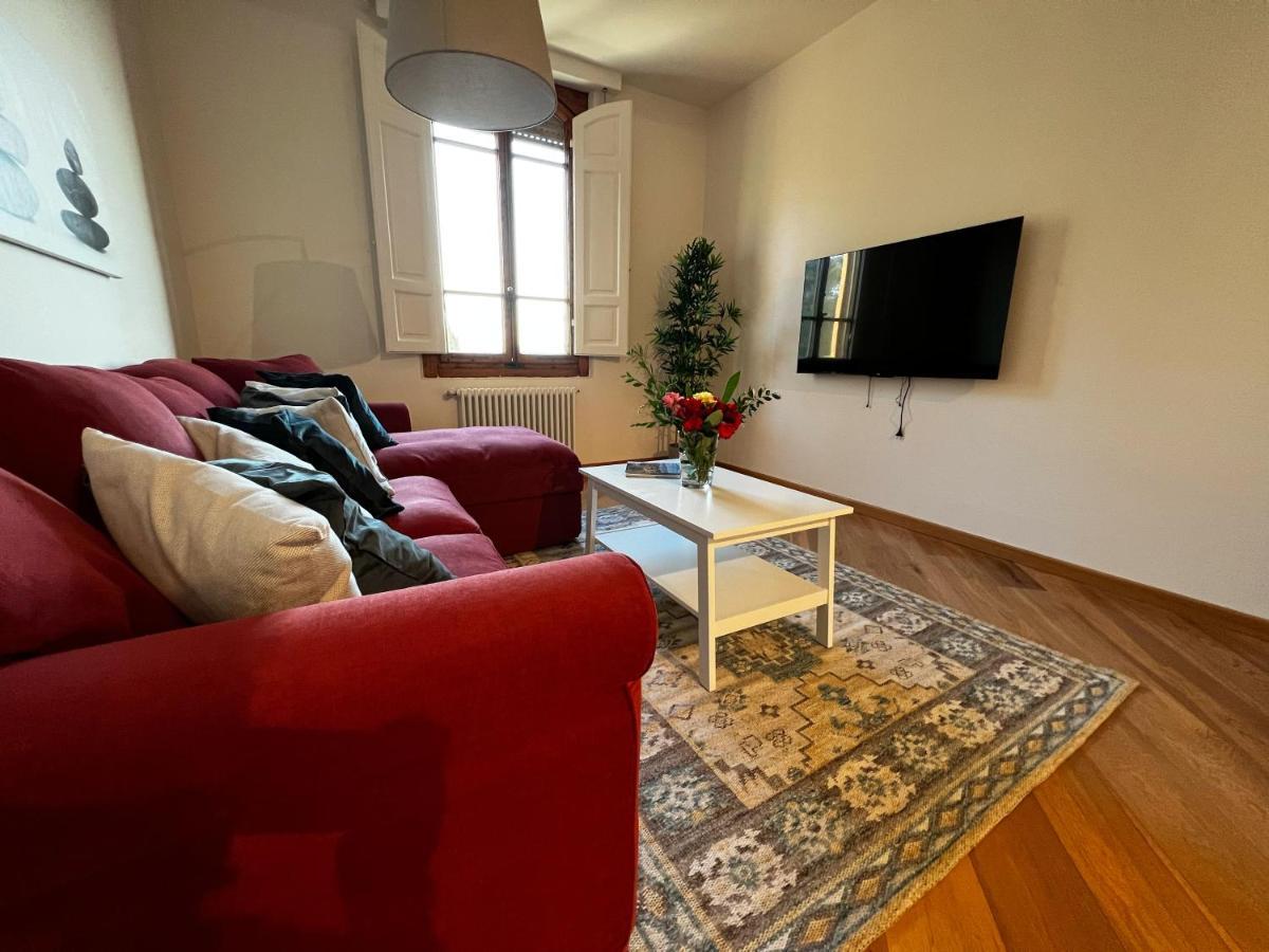 Chic Apt In Villa - Dolcevita Holiday 佛罗伦萨 外观 照片